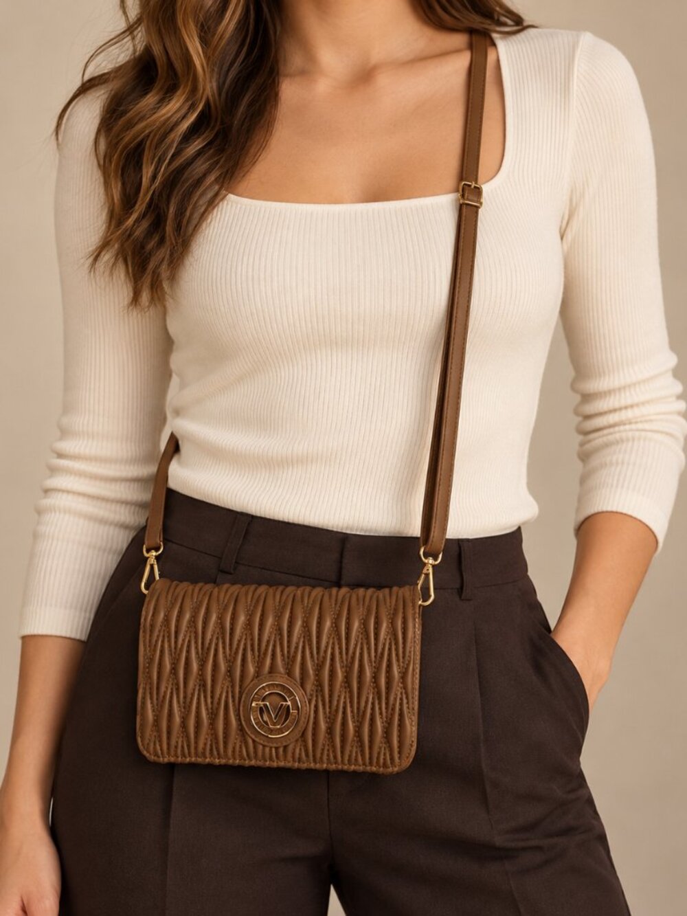 Valentino Orlandi Tan Wavy Wallet Crossbody Bag Round Logo NWT
